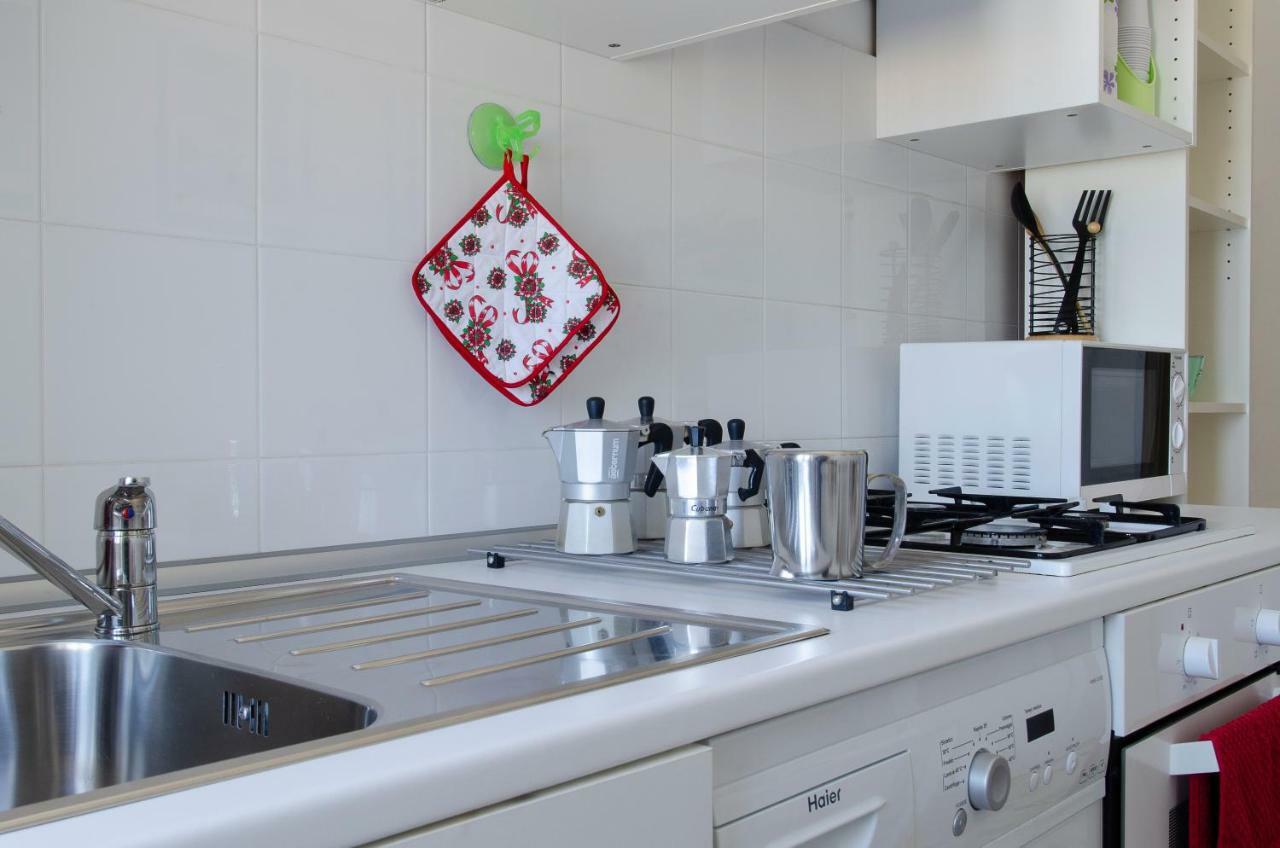 La Finestra Sul Castello B&B 테르몰리 외부 사진